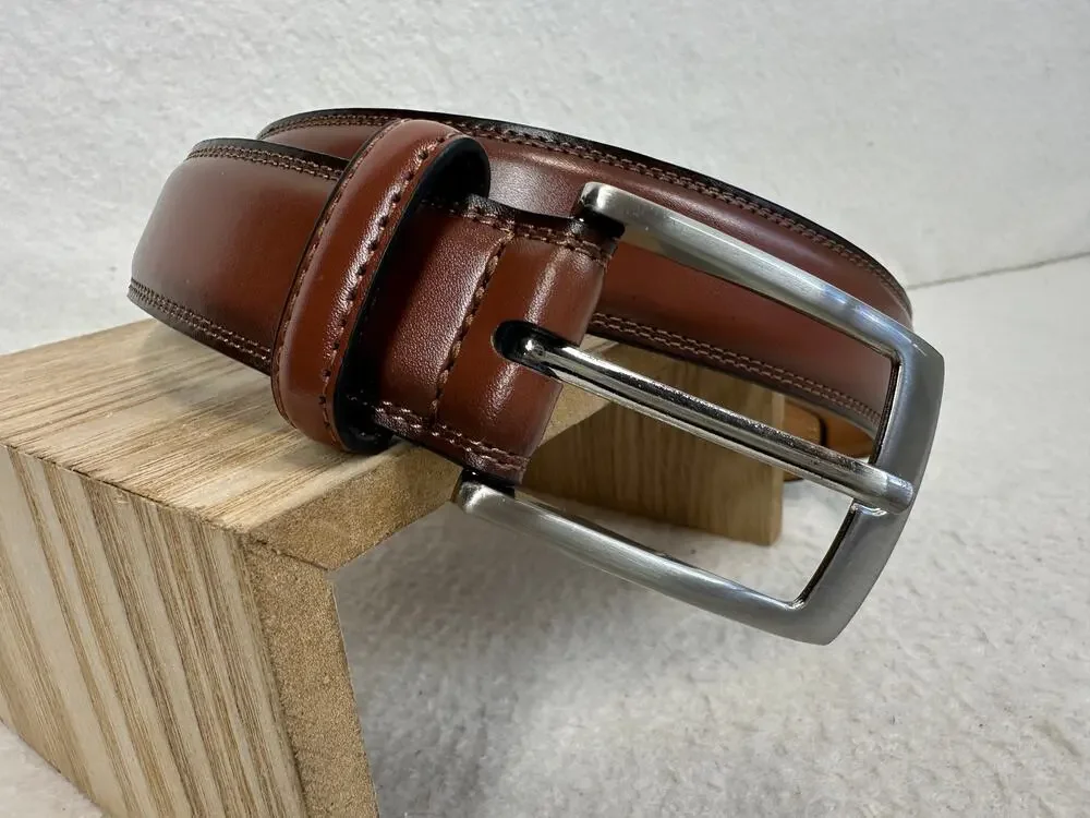 Milorde Men's Brown Leather Belt Polished Silver-Tone Buckle Top Stitching SZ 32